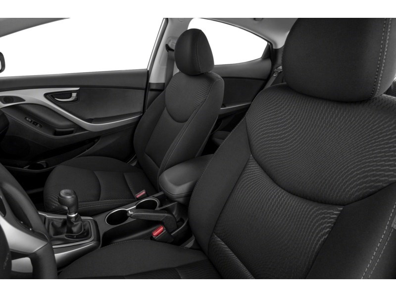 2015 Hyundai Elantra L (M6) Interior Shot 4