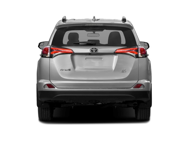 2016 Toyota RAV4 LE Exterior Shot 8