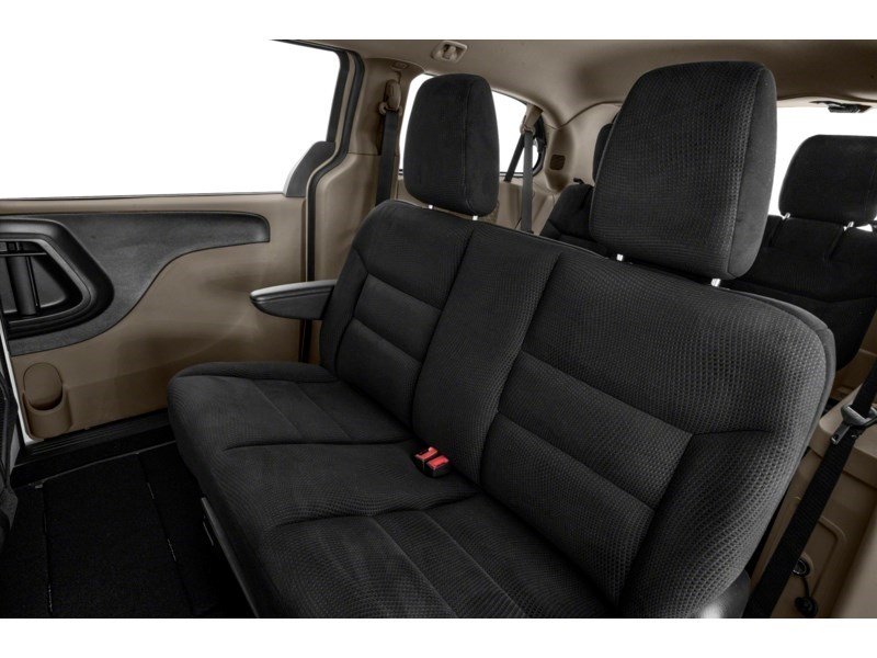 2016 Dodge Grand Caravan SE/SXT Interior Shot 5