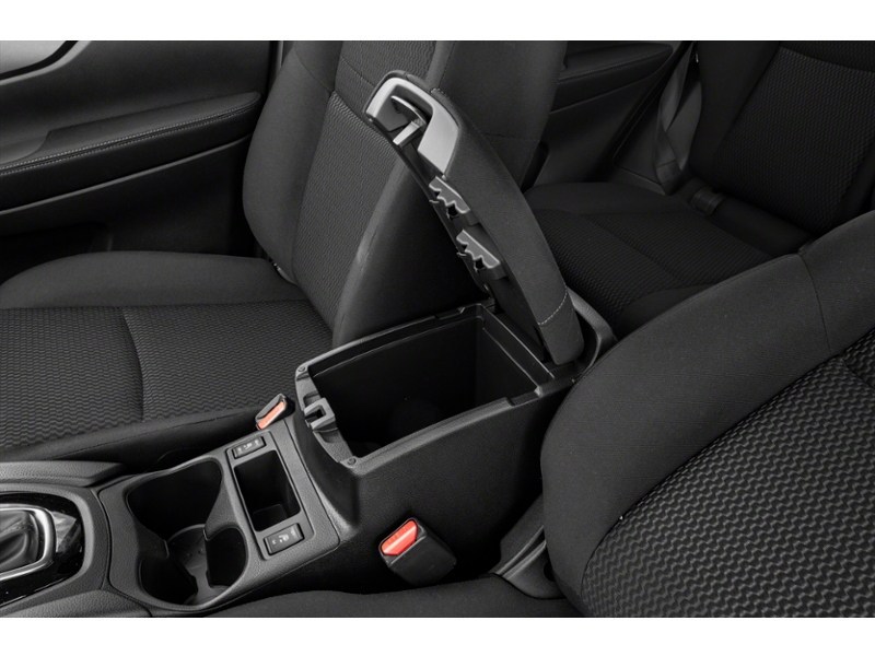 2019 Nissan Qashqai SL (CVT) Interior Shot 7