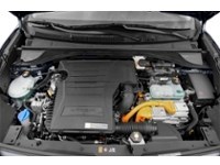 2019 Kia Niro EX Exterior Shot 3