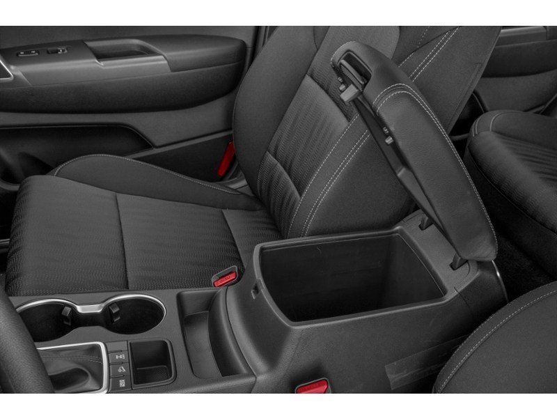 2020 Kia Sportage LX Interior Shot 7