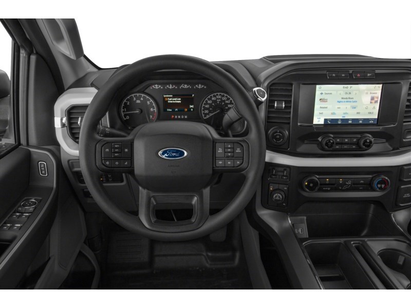 2023 Ford F-150 XLT Interior Shot 3