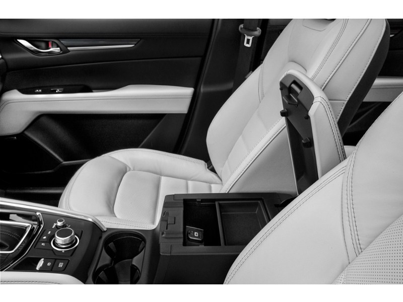 2021 Mazda CX-5 GT Interior Shot 7