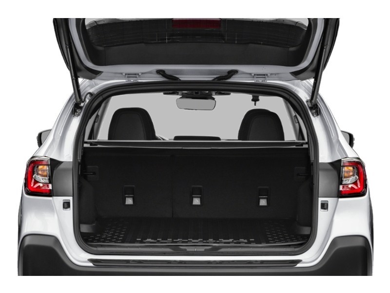 2025 Subaru Outback Limited XT Exterior Shot 4