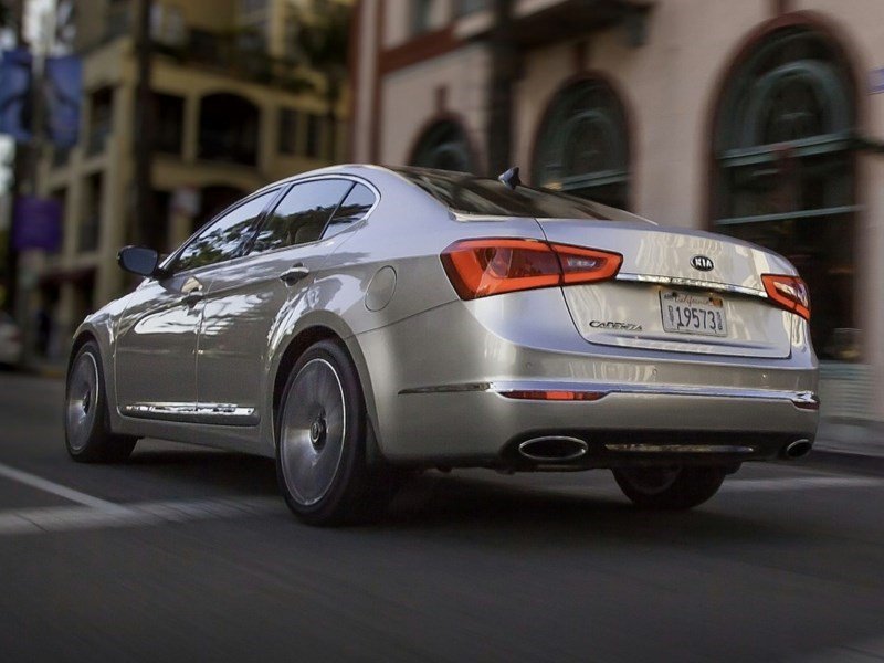 2014 Kia Cadenza Base OEM Shot 3