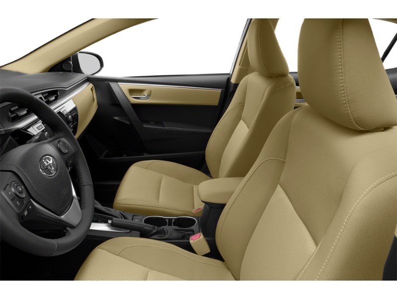 2014 Toyota Corolla LE (CVT) Interior Shot 5