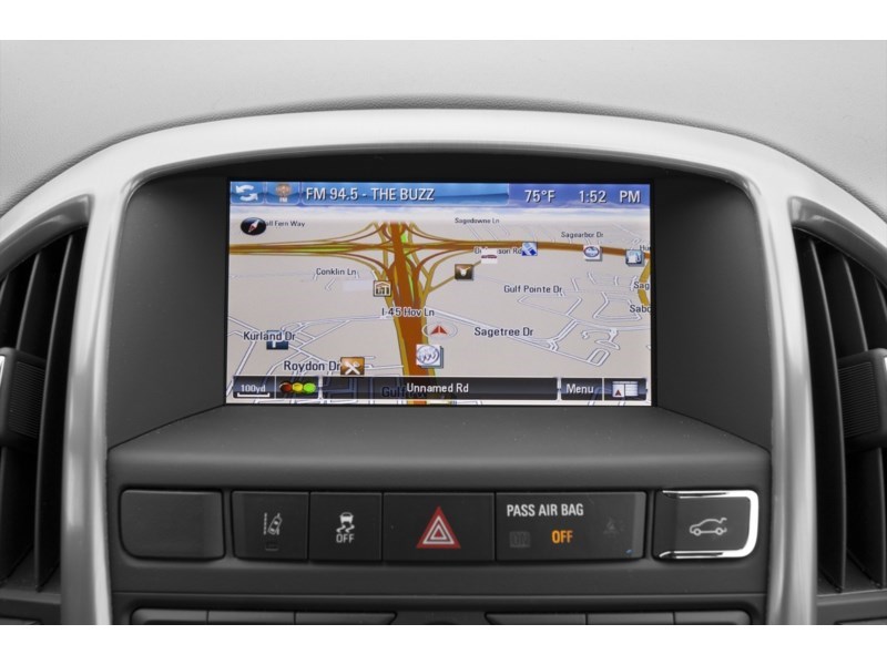 2016 Buick Verano Base Interior Shot 8