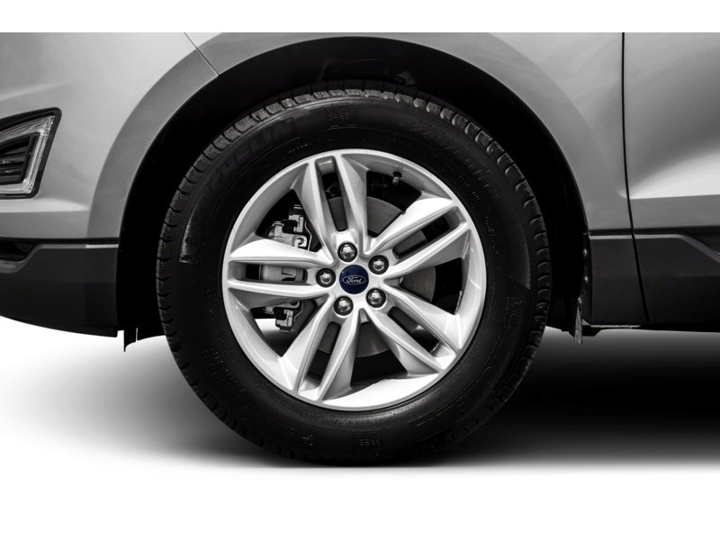 2016 Ford Edge Titanium Exterior Shot 5