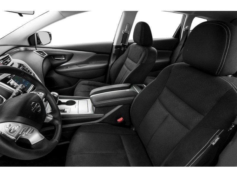 2017 Nissan Murano SV Interior Shot 5
