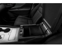 2017 Nissan Murano SV Exterior Shot 14