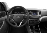 2017 Hyundai Tucson SE 2.0 Interior Shot 3