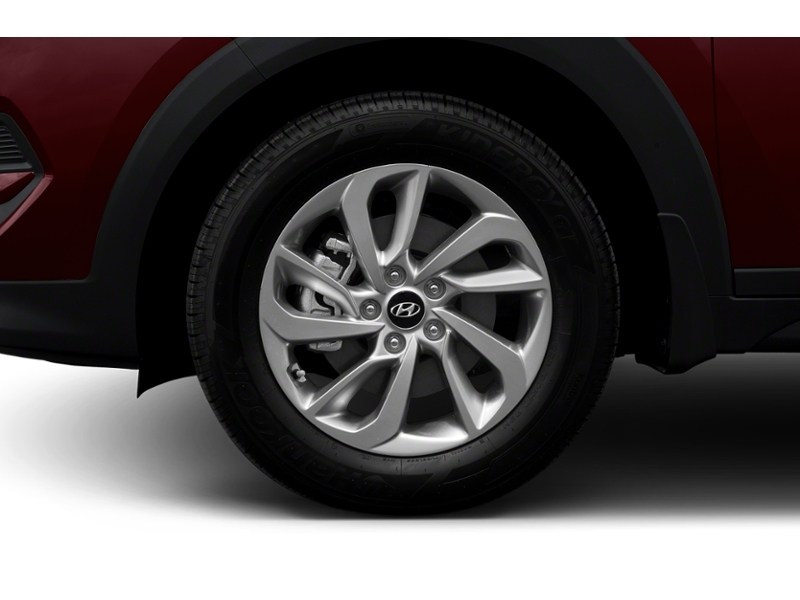 2017 Hyundai Tucson SE 2.0 Exterior Shot 5
