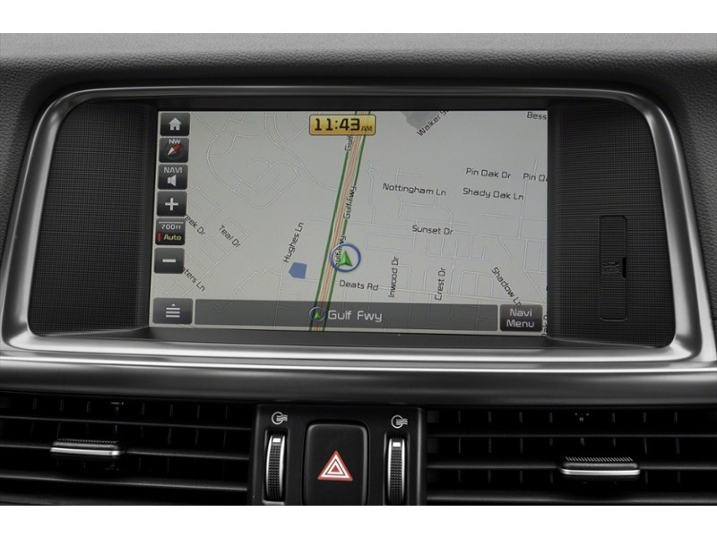 2018 Kia Optima LX Interior Shot 8