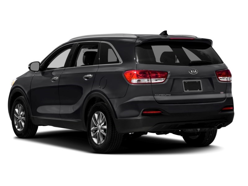 2016 Kia Sorento 2.4L LX Exterior Shot 10