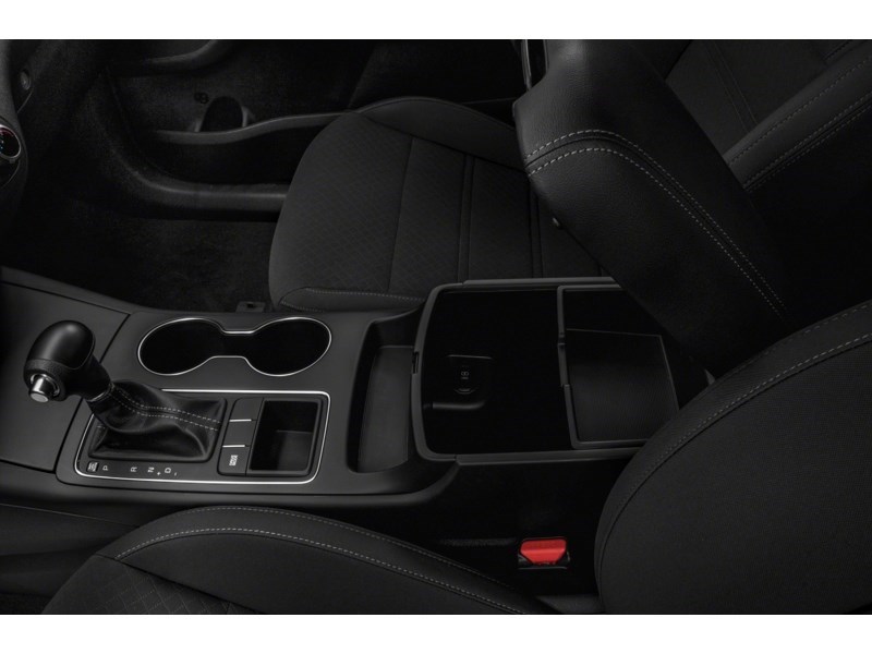 2016 Kia Sorento 2.4L LX Interior Shot 7