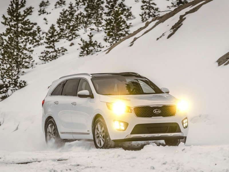 2018 Kia Sorento 2.4L LX OEM Shot 1