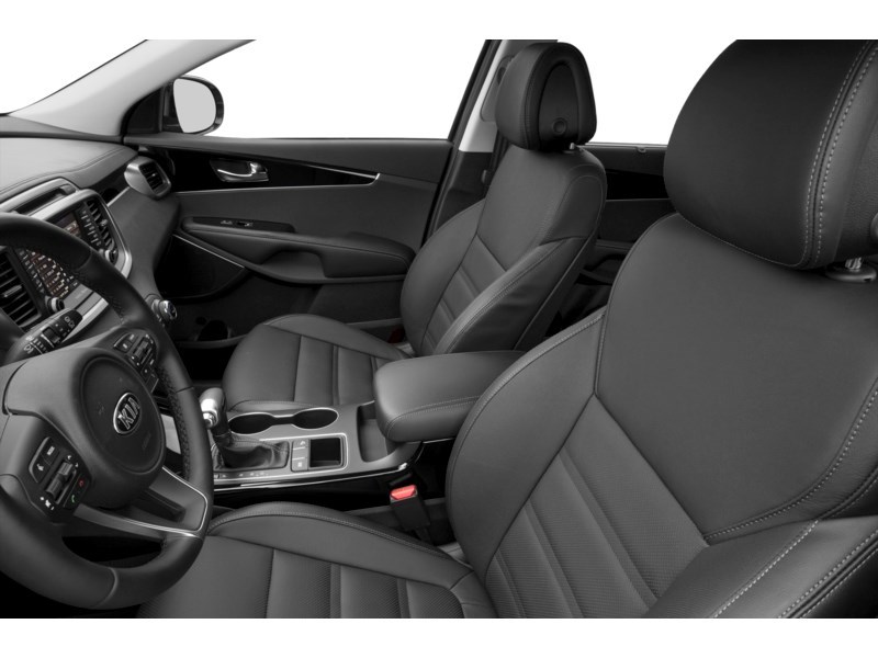 2018 Kia Sorento 3.3L SX V6 7-Seater Interior Shot 4