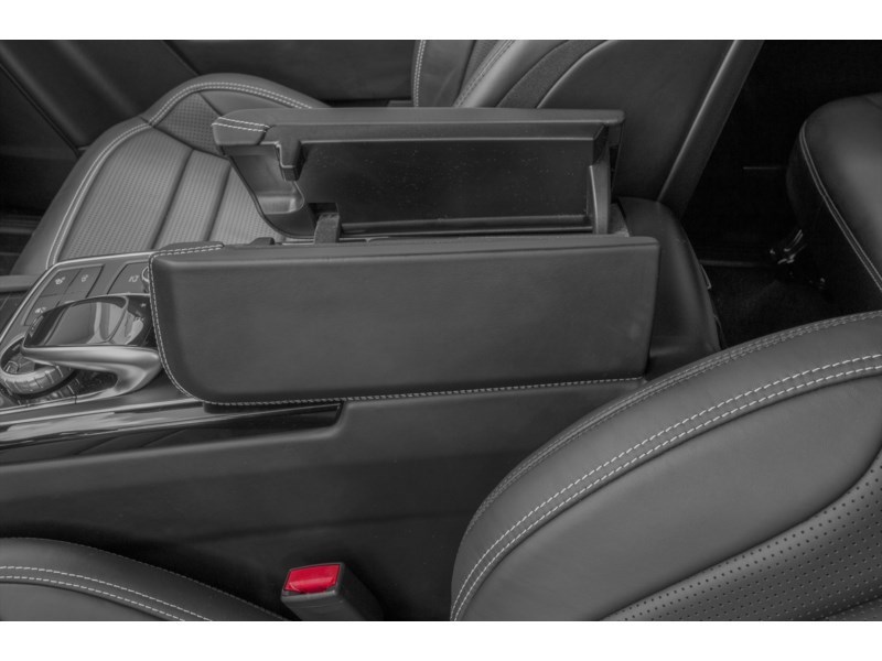 2016 Mercedes-Benz AMG GLE S Interior Shot 7