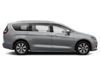 2020 Chrysler Pacifica Hybrid Limited Exterior Shot 11