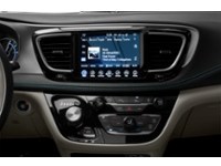 2020 Chrysler Pacifica Hybrid Limited Interior Shot 2