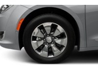 2020 Chrysler Pacifica Hybrid Limited Exterior Shot 5
