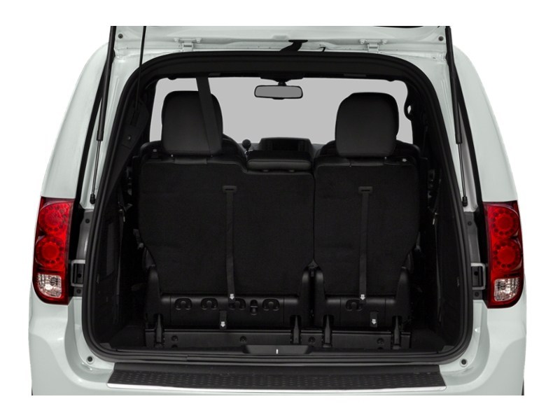 2019 Dodge Grand Caravan GT Exterior Shot 4