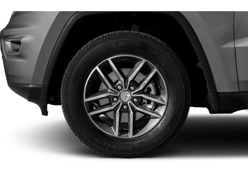 2019 Jeep Grand Cherokee Limited Exterior Shot 5