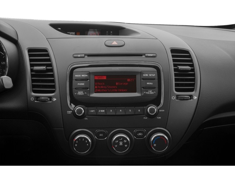 2018 Kia Forte LX (A6) Interior Shot 2