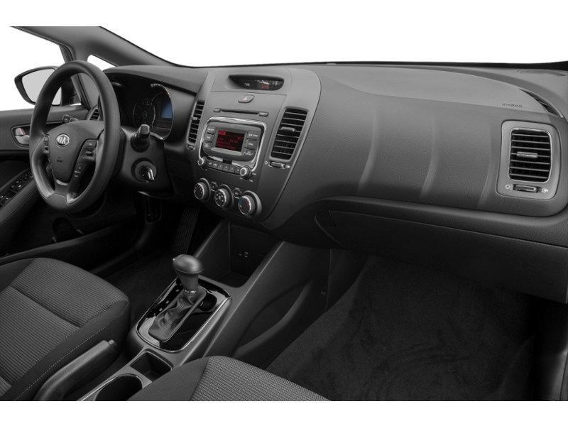 2018 Kia Forte LX (A6) Interior Shot 1