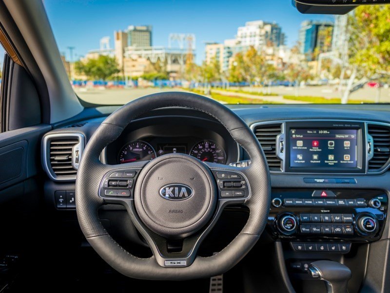 2018 Kia Sportage LX OEM Shot 5