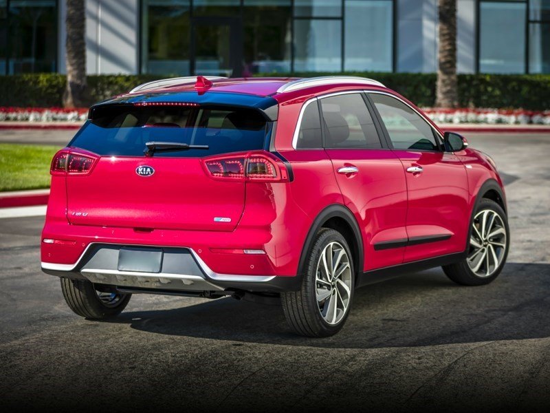 2019 Kia Niro L OEM Shot 4