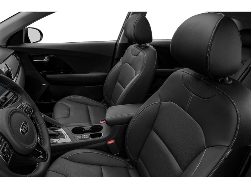 2018 Kia Niro SX Touring Interior Shot 4