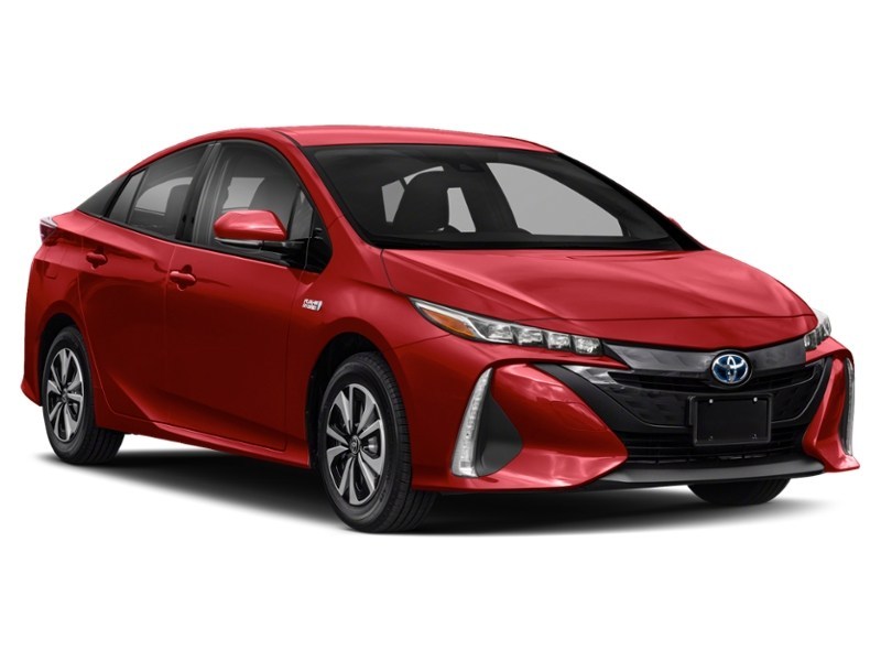 2018 Toyota Prius Prime Upgrade Exterior Shot 9