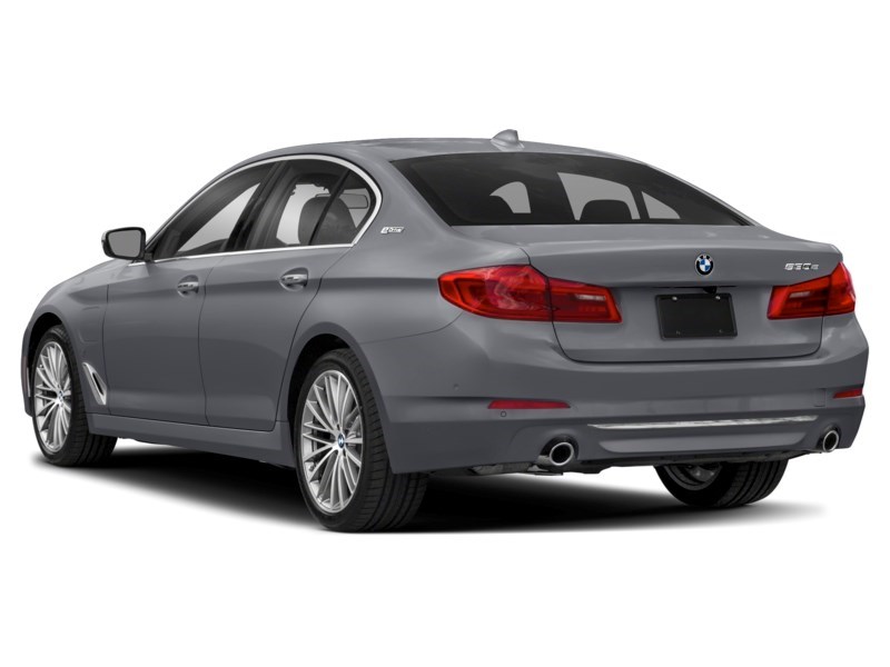 2018 BMW 530e xDrive iPerformance Exterior Shot 10