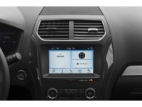 2018 Ford Explorer XLT 4WD Interior Shot 2