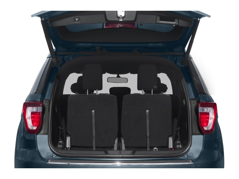 2018 Ford Explorer XLT 4WD Exterior Shot 4