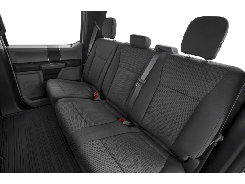 2018 Ford F-150 XLT Interior Shot 5