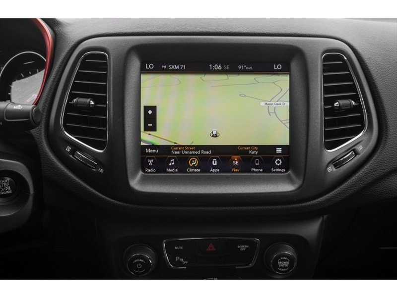 2017 Jeep New Compass Trailhawk Interior Shot 8