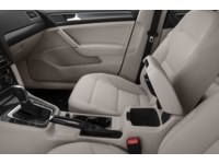 2019 Volkswagen Golf 1.4 TSI Comfortline (A8) Interior Shot 7