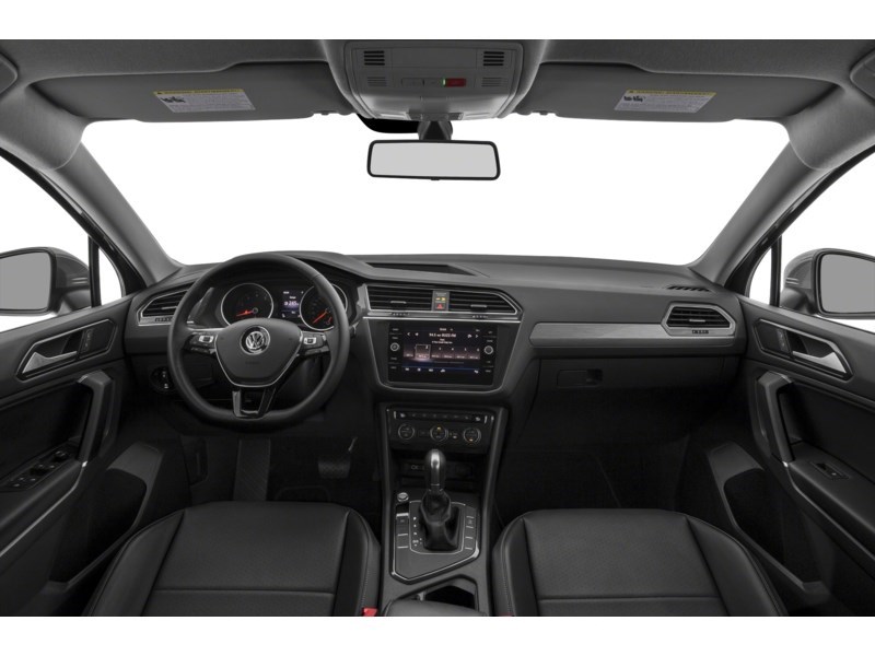 2019 Volkswagen Tiguan Comfortline Interior Shot 6