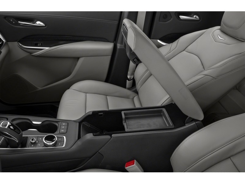 2021 Cadillac XT4 Premium Luxury Interior Shot 7