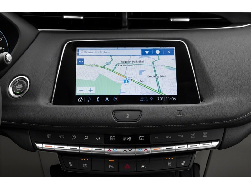 2021 Cadillac XT4 Premium Luxury Interior Shot 8