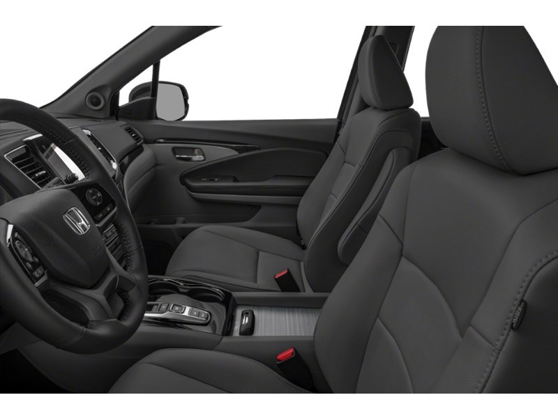 2020 Honda Pilot Touring 7P Interior Shot 4