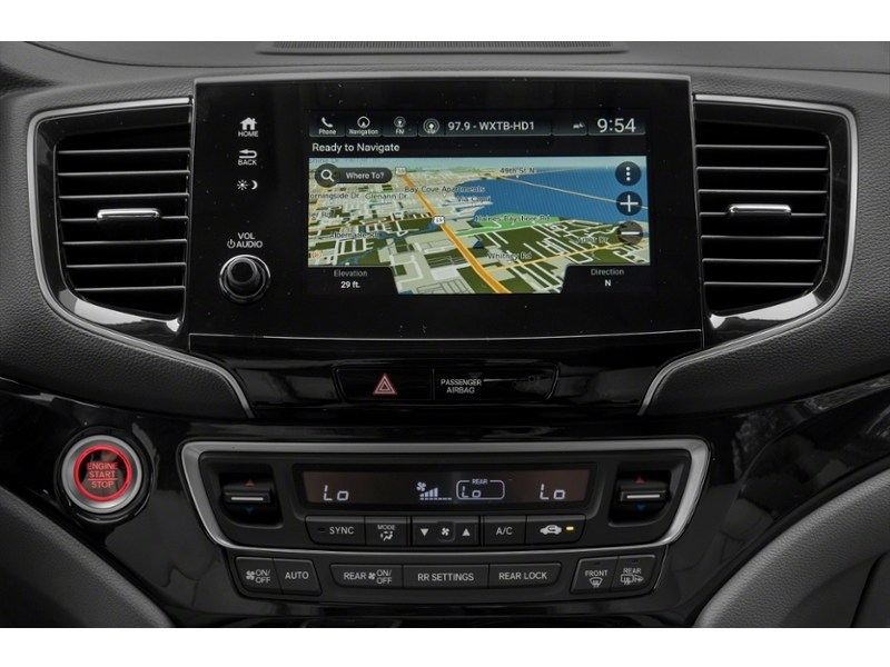 2020 Honda Pilot Touring 7P Interior Shot 8