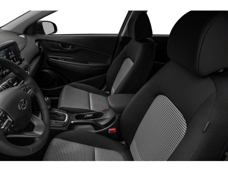 2021 Hyundai Kona 1.6T Trend w/Two-Tone Roof Interior Shot 4