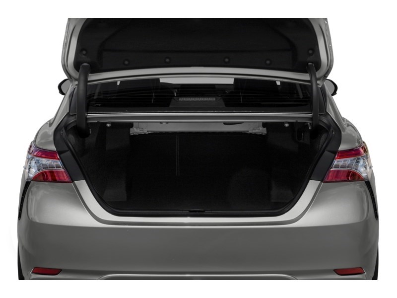 2018 Toyota Camry XSE V6 Exterior Shot 4