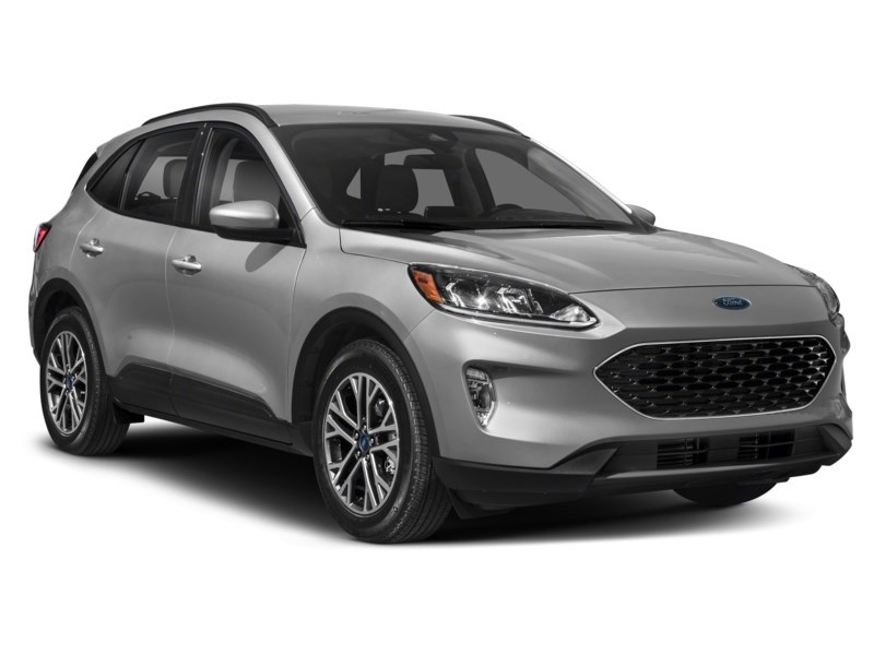 2022 Ford Escape SEL Exterior Shot 8