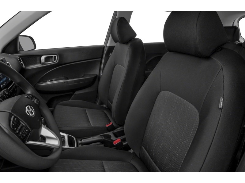 2021 Hyundai Venue Preferred w/Two-Tone Interior Shot 3