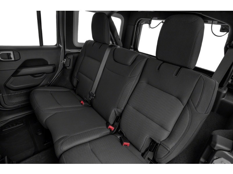2018 Jeep Wrangler Unlimited Sahara Interior Shot 5